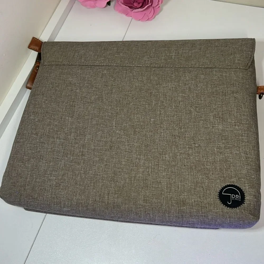PKG Tablet Case Laptop Bag New w/o Tags Gray with Tobacco Faux Leather Trim